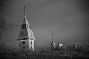 Černobílá krása - Kostel