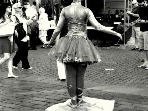 Street a vteřiny na ulici - baletka