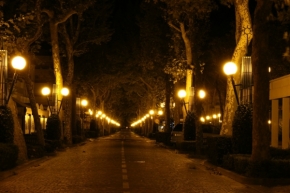 Street a vteřiny na ulici - Noční ulice