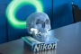 lebka a logo Nikon