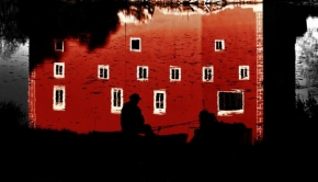 Lenka Zapletalová - Červené zrcadlení