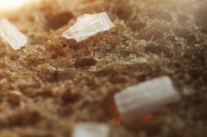 Makro a zblízka - Sůl na chlebu
