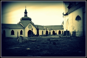 Půvaby architektury a jejích detailů - Hřbitov u kostela Sv. Jana Nepomuckého na Zelené hoře
