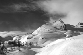 Kouzlíme černobíle - Zima v horách