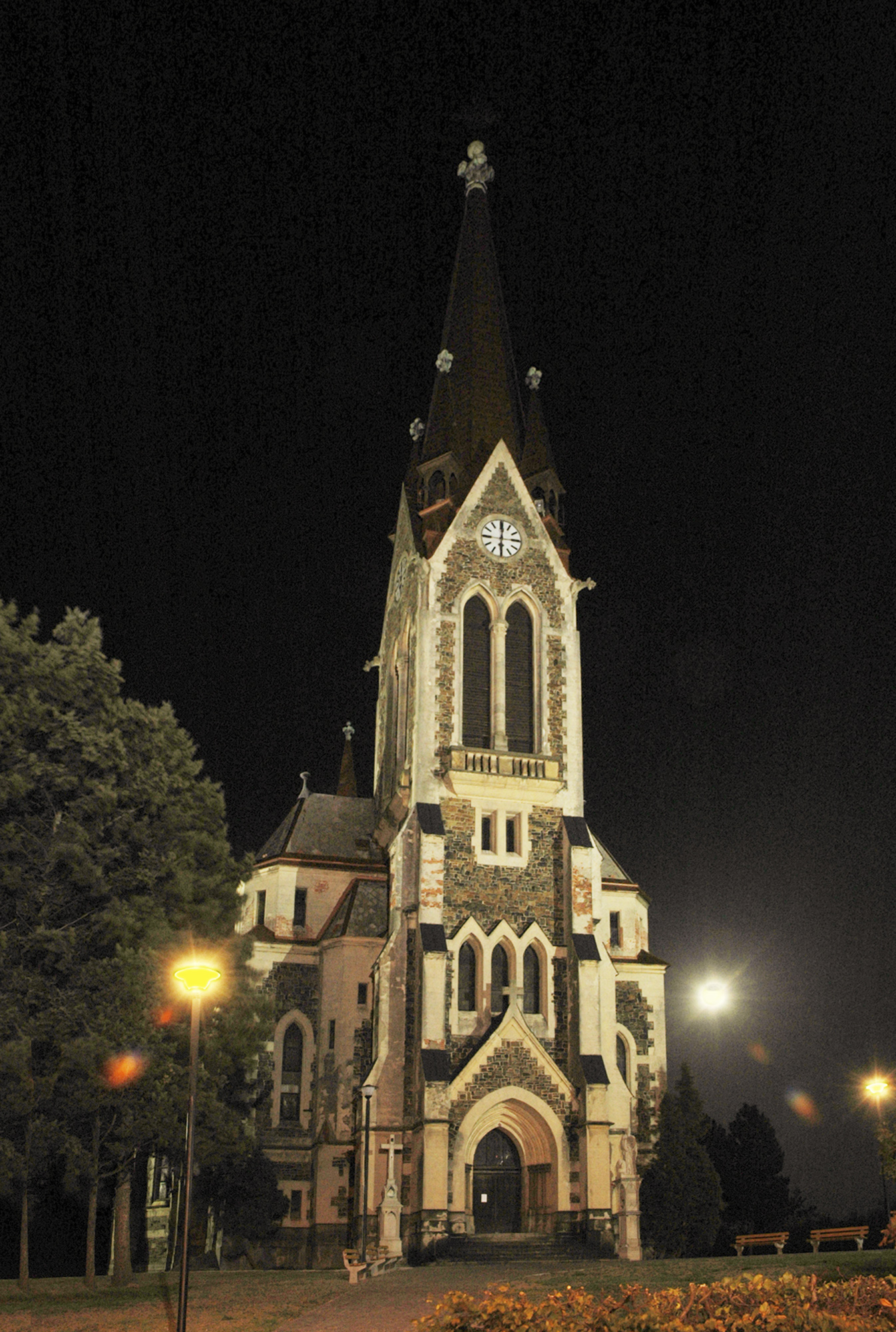 Novogotický kostel