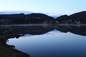 Voda a její odrazy - Norské ráno