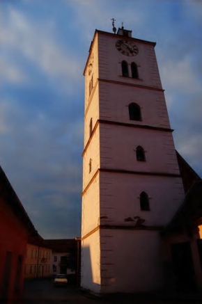 Jakub Bůšek - Strážnická věž při západu slunce
