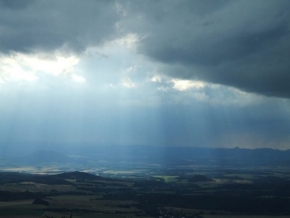 Adéla Hrečinová - Božské světlo?