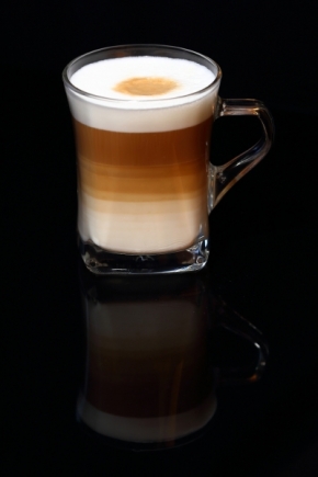 Jídlo chutné i krásné - Fotograf roku - Kreativita - III.kolo - Caffé latte