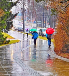 V ulicích - Deštivá sobota