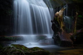 Krajina inspiruje - Fotograf roku - Top 20 - X.kolo - Vábení vodopádu.