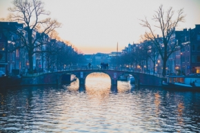 Fotograf roku na cestách 2018 - Most v Amsterdamu