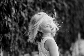 Překrásný svět dětí - Fotograf roku - Kreativita - I.kolo - Terezka a vlas