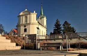Církevní architektura - Kostel sv. Petra a Pavla