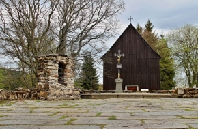 Církevní architektura - Základy kaple Stará Hůrka