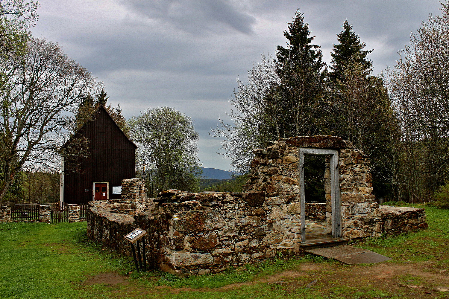 Zaniklá sklářská obec Hůrka (Hurkenthal) na Šumavě