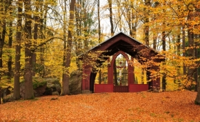 Církevní architektura - Lesní kaple