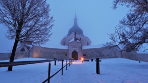 Církevní architektura - Poutní kostel sv. Jana Nepomuckého na Zelené hoře  