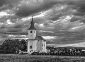 Církevní architektura - Kostel Hradisko