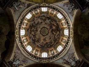 Církevní architektura - Fotograf roku - Junior - IV.kolo - Kouzlo baroka