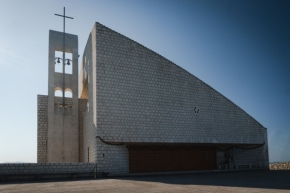Církevní architektura - Moderní kostel