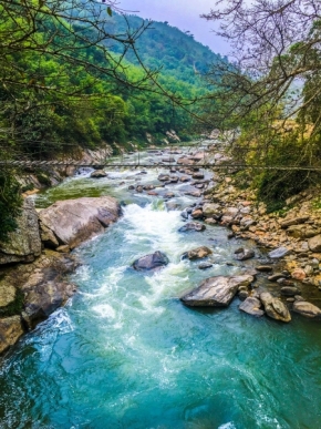 Nedotčená příroda - River in Sapa