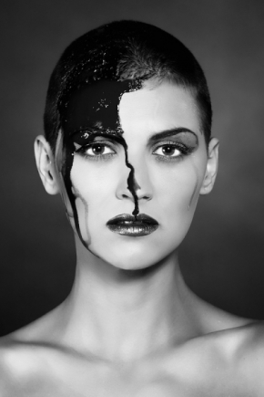 Černobílý portrét - LuW