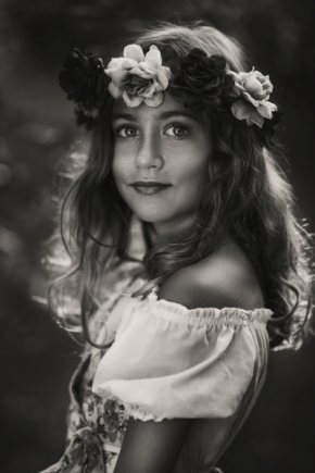 Černobílý portrét - Fotograf roku - Kreativita - V.kolo - Princezna