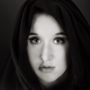 Černobílý portrét - Niky