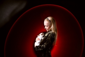Děti a zvířata - S milovaným králíčkem