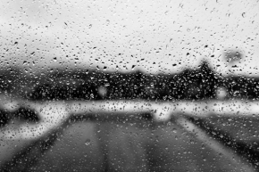 Pohled z okna - Prší