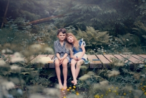 Fotograf roku v přírodě 2021 - Když se sourozenci baví...