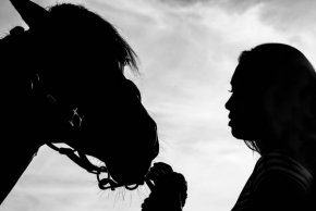 Mia Feres - Dívka se svým koněm