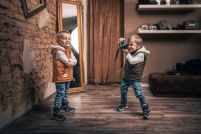 Dětský svět - Fotograf roku - Kreativita - VI.kolo - fotíme 