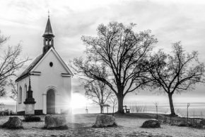 Kaple, kostely, křížové cesty - Pro Záhoře daleko