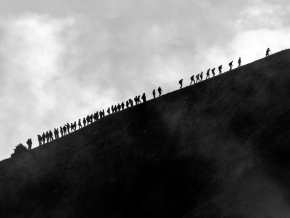Černobílá - Na vrchol Vezuvu