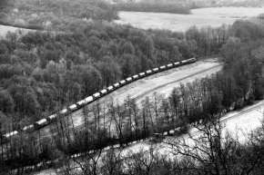 Černobílá - údolie dlhých vlakov