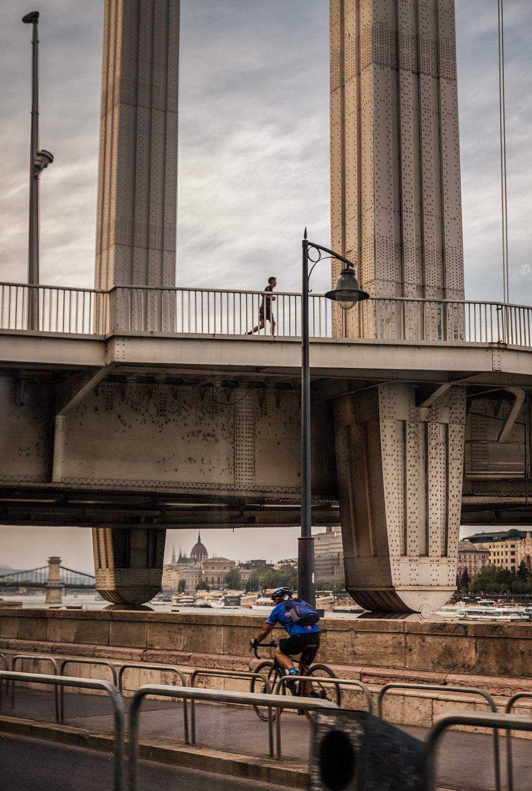 Príbehy Budapeštianskych mostov II