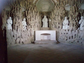 Lucie gregorová - Kamenná kaple na Svaté hoře