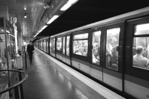 Černobíle… - Pařížské metro