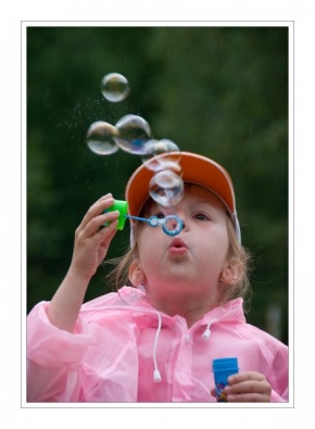 Portréty dětí - Fotograf roku - kreativita - Bubliny