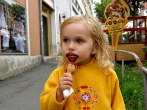Alena Černá - Reklama na čokoládovou
