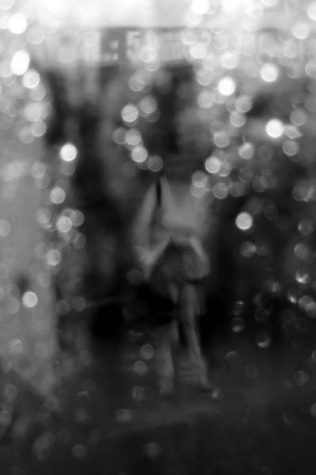 Černobíle… - V dešti