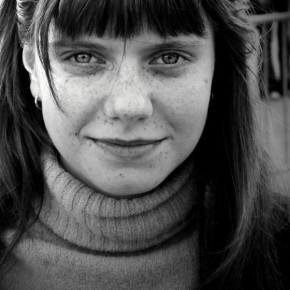 Černobíle… - Fotograf roku - junior - Spolužačka ve Francii