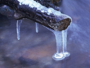Kouzlení zimy - Zimní potok