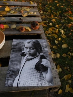 Portréty dětí - Podzimní vzpomínka