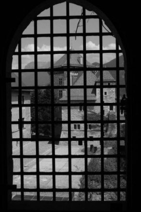 Černobíle… - Annecy_Výhled z věže