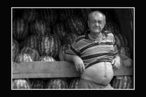 Černobíle… - Gruzie 2008 - prodavač melounů