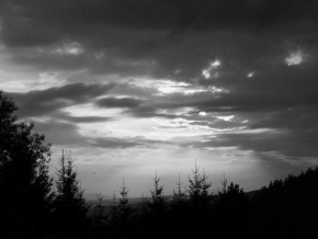 Černobíle… - Před bouřkou