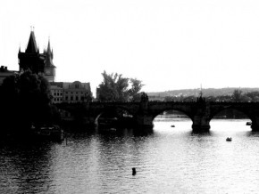 Černobíle… - Karlův most